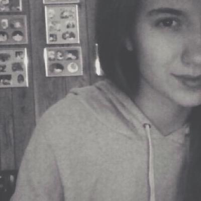 Lana is queen, people are mean, but I'm still followin' my dreams