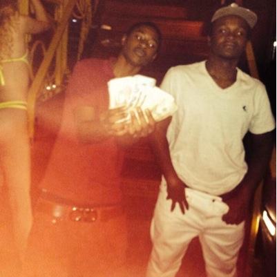 if you aint bout money i cant fuck w u