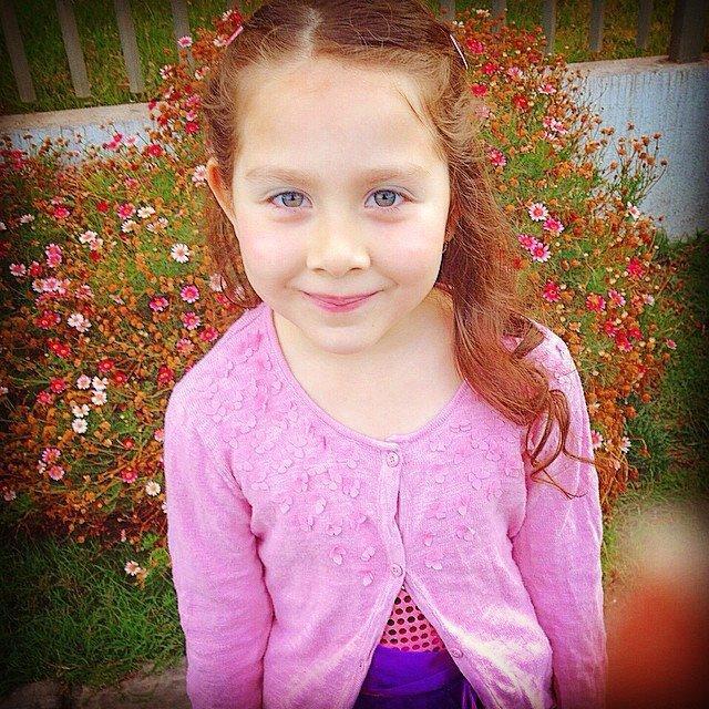 cali_alvarado's profile picture. 