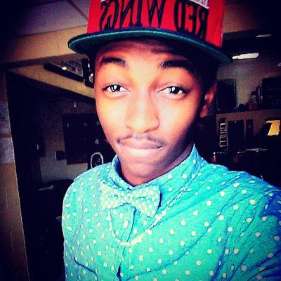 Money Move Royal Flesh                producer beat creator occasional rapper chasing my dream putting God first and family after him Snapchat Kt_frenzy11