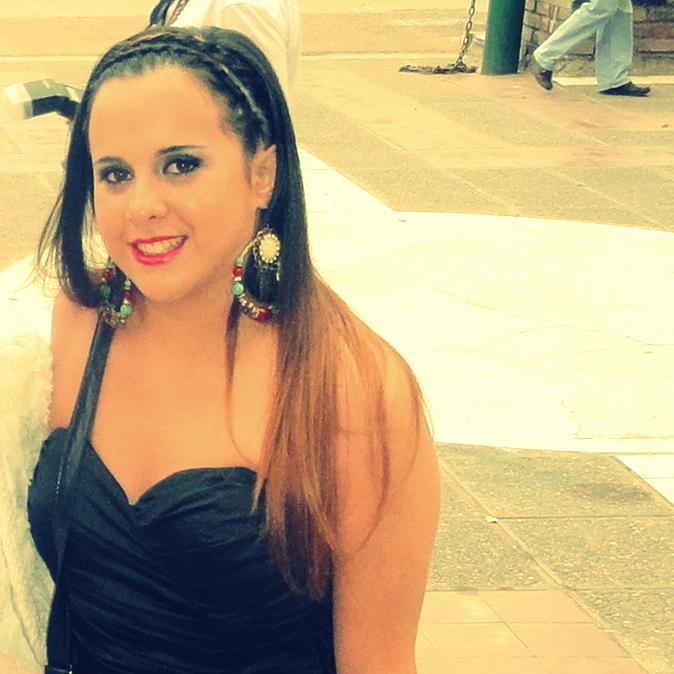 Estudiante de Diseño Gráfico- Salesiana for ever! - Ex deportista - Diseñadora en Nuevo Diario