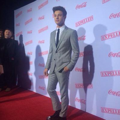 yikes! follow my bffs @eruptingdallas & @ohnocameron