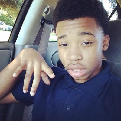 bossed_up_ty_'s profile picture. 