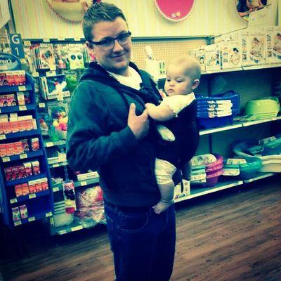 im 18 years old ive had a crazy life and ive straighten up alot amd now im officially happiest guy in the world thanks to my babe Brianna megan Kemp