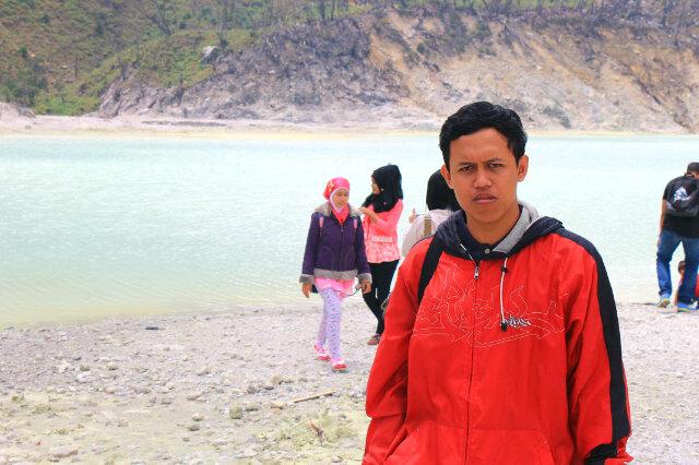 dhanu_wer's profile picture. PIN ( 271C143B )