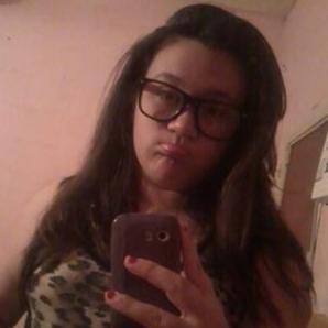 ٩(●̮̮̃•̃)۶SIGUEME y te SIGO✝ .... 
 Tu Nueva Mejor Amiga ♥