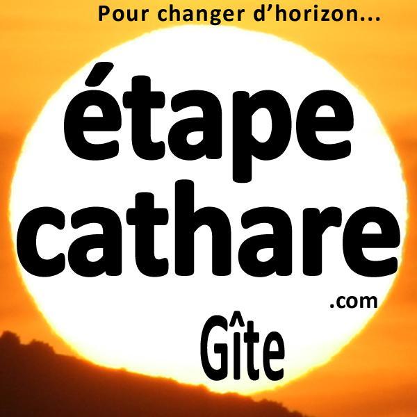 Dépaysement, tourisme et animations. Depuis notre gîte, de bons moments vous attendent entre Quéribus, Cucugnan et Peyrepertuse. #gite #aude #chateau #animation
