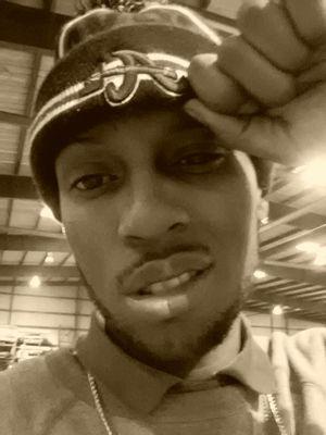 My chick more beautiful than the Mona Lisa, I got more brains than Einstein, I'm  flyer than them Wright Bros, and can out shine Liberace...
da_flyg33k