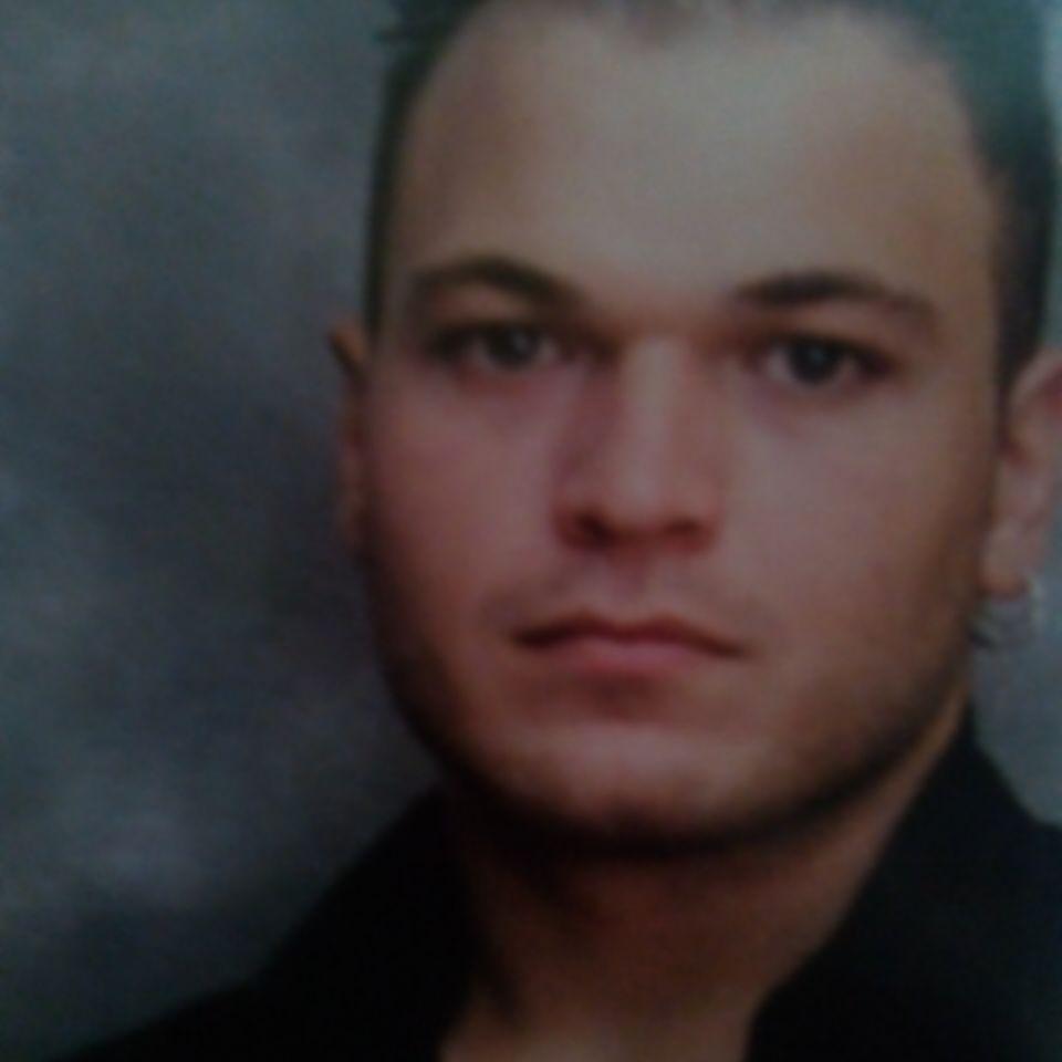 locaperdidatota's profile picture. 