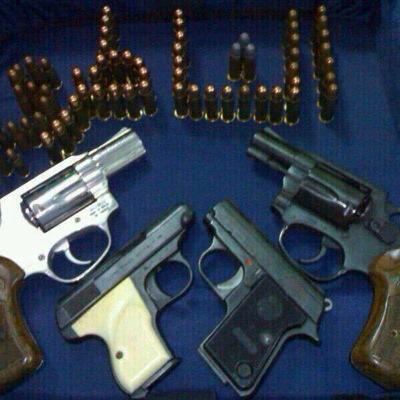 hateemOL's profile picture. يقول إبليس لله تعالى
وعزتك وجلالك لأغوينهم مادامت أرواحهم ف أجسادهم فيقول الله :
وعزتي وجلالي لأغفرن لهم ما داموا يستغفروني .. أستغفر الله