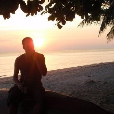 SimonEvans76's profile picture. 