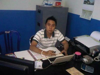 English,interpreter  n' music teacher