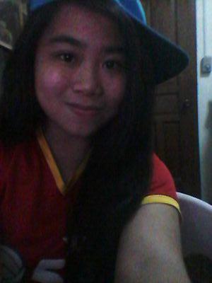 Im not perfect or pretty but I just need to be myself as simple me........Yannah DelaCruz✨ (yeah) what's up