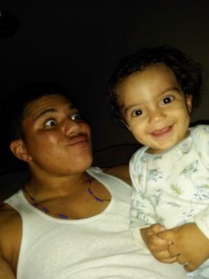 Father of Aiden Stefon Ginn 11232013
GlooGang  1017BSM
Fulltime Worker