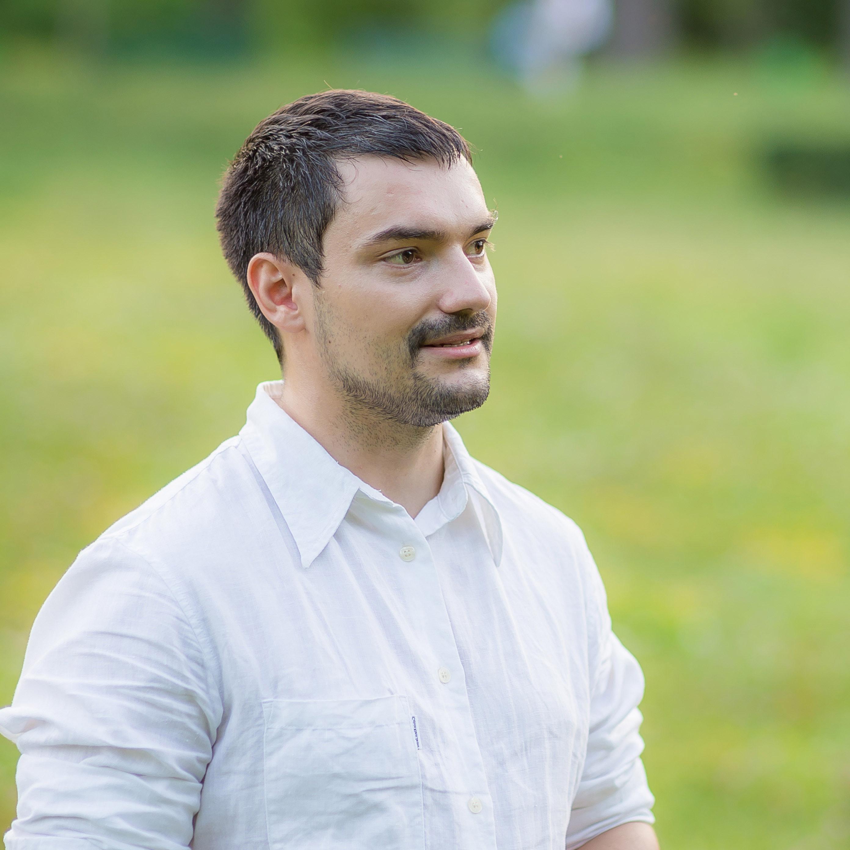 Co-Founder & UX Manager @ UX Consulting | UX Architect @ Raiffeisen Bank