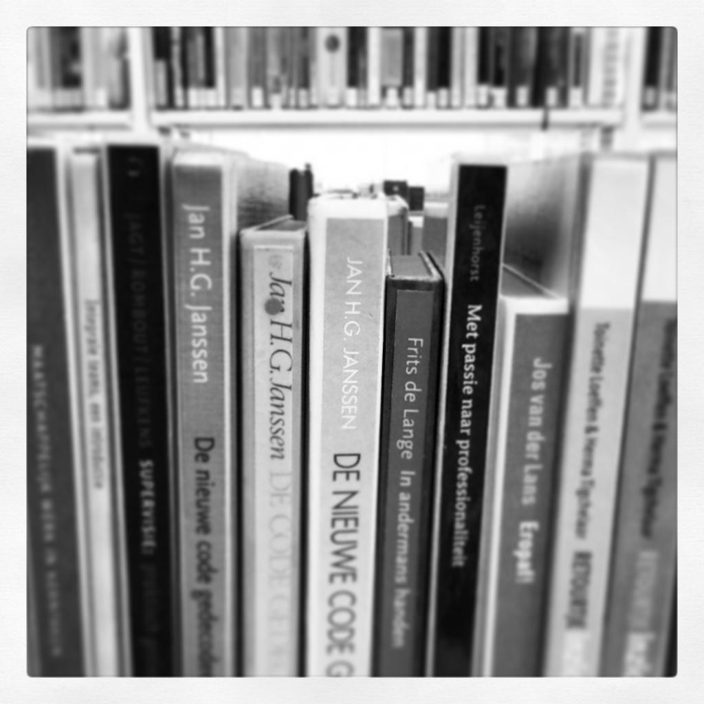 sarafouk's profile picture. Froukje #MWD #NTI #Scriptie #GGMD #Dochters #AmbulanteWoonbegeleider