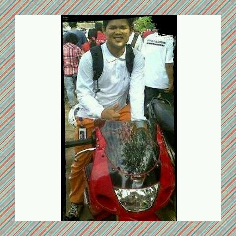 MAHASISWA SUKSES