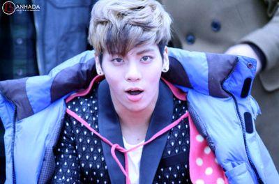 SHINEE