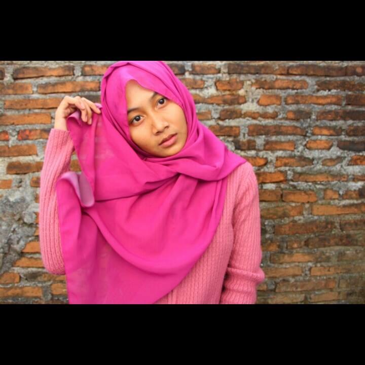 kikinyis's profile picture. 