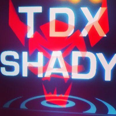 young youtuber starting the youtube gaming life. make call off duty videos