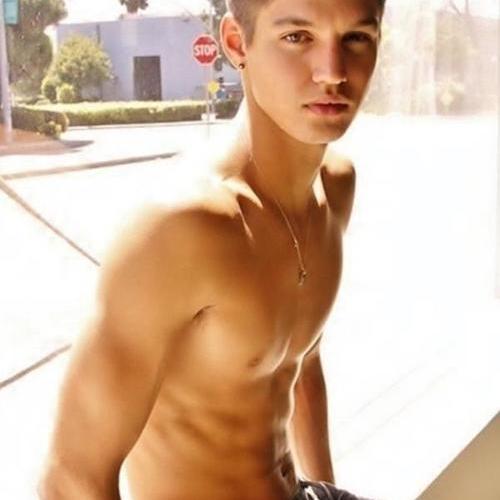hey!.. thannx for following and subscribe to http://t.co/wPWK6ahwtk and i will sub you back and follow :)