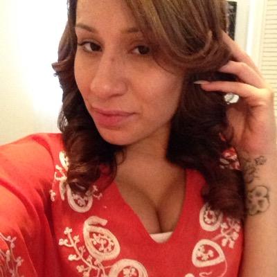 in Florida| mommy of a beautiful daughter name Malaiya Rose Elliott| I am half Puerto Rican and half Ecuador| virgo| just love life ❤️❤️❤️