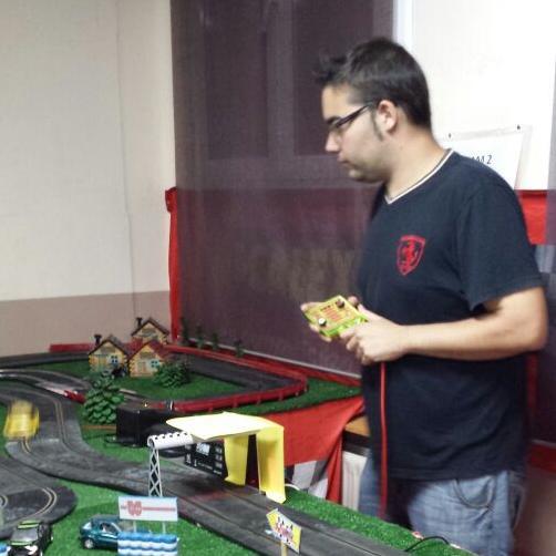 Informático, Gamer, adicto a la tecnología y a los gadgets.
Bona birra @polcavab