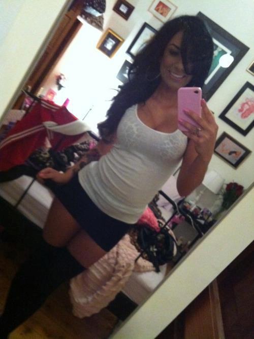 myxinavajyq's profile picture. Practical .Unapologetic alcoholaholic ...Main,  Bacon advocate ,  Student  ...