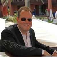 Justin A. Brownhill (@justin_shnyc) 's Twitter Profile