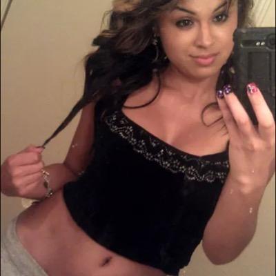 Carmen/22/ Houston,Tx, and Bisexual. i love big dick and Fat Asses.  Black men, and all women welcome nothing but smuts follow i follow back