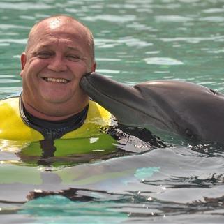 GarryWarren8's profile picture. 