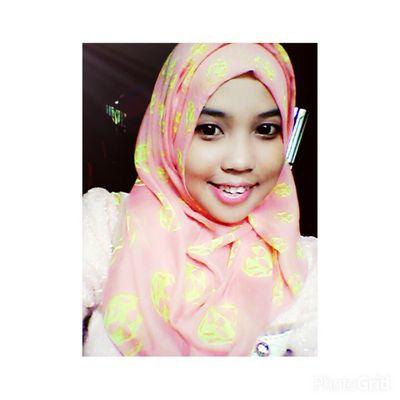 ntyee_uti's profile picture. Time Is Live ☺ | IG: ntyeeutii | path: ntyee mutia | FPK unlam Bjb ♥♡