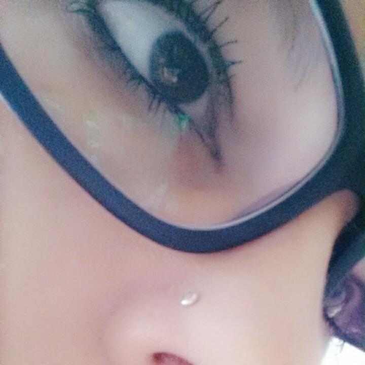 Im a pain in the ass, a nerd, a lover. my main acc is @SandyWnchester