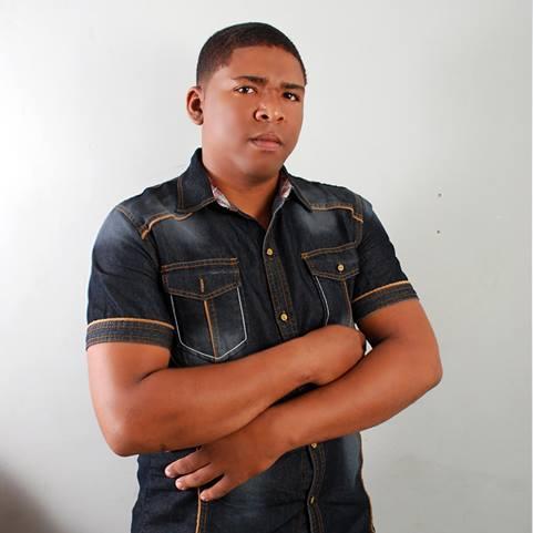 Artista Cristiano, Adorador de Jesús. ESCUCHAR AQUI: https://t.co/2UeSv9BOkW            Sigueme y te sigo
