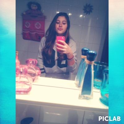 Erika13628458's profile picture. 