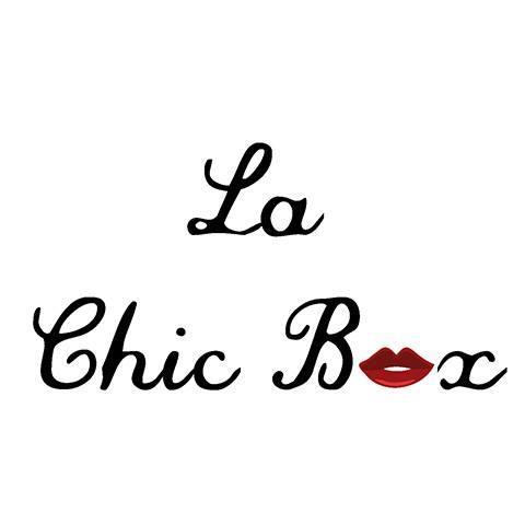 lachicbox's profile picture. By http://t.co/rObVpXTO32 ! Maline...Coquine...Divine... La Chic BOX se révèle à chaque nouvelle saison.
Coffret beauté renfermant 7 produits full size.