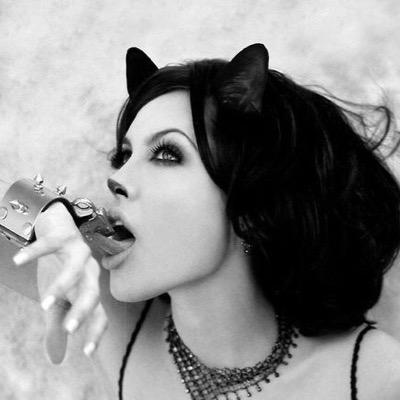 FarleysLioness's profile picture. 