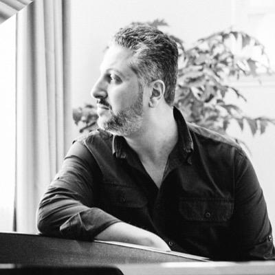 Composer for Forza Motorsport (2023), Forza Motorsport 6 and 7, Splinter Cell Blacklist and Conviction, League of Legends and more. Co-founder of Ninja Tracks.