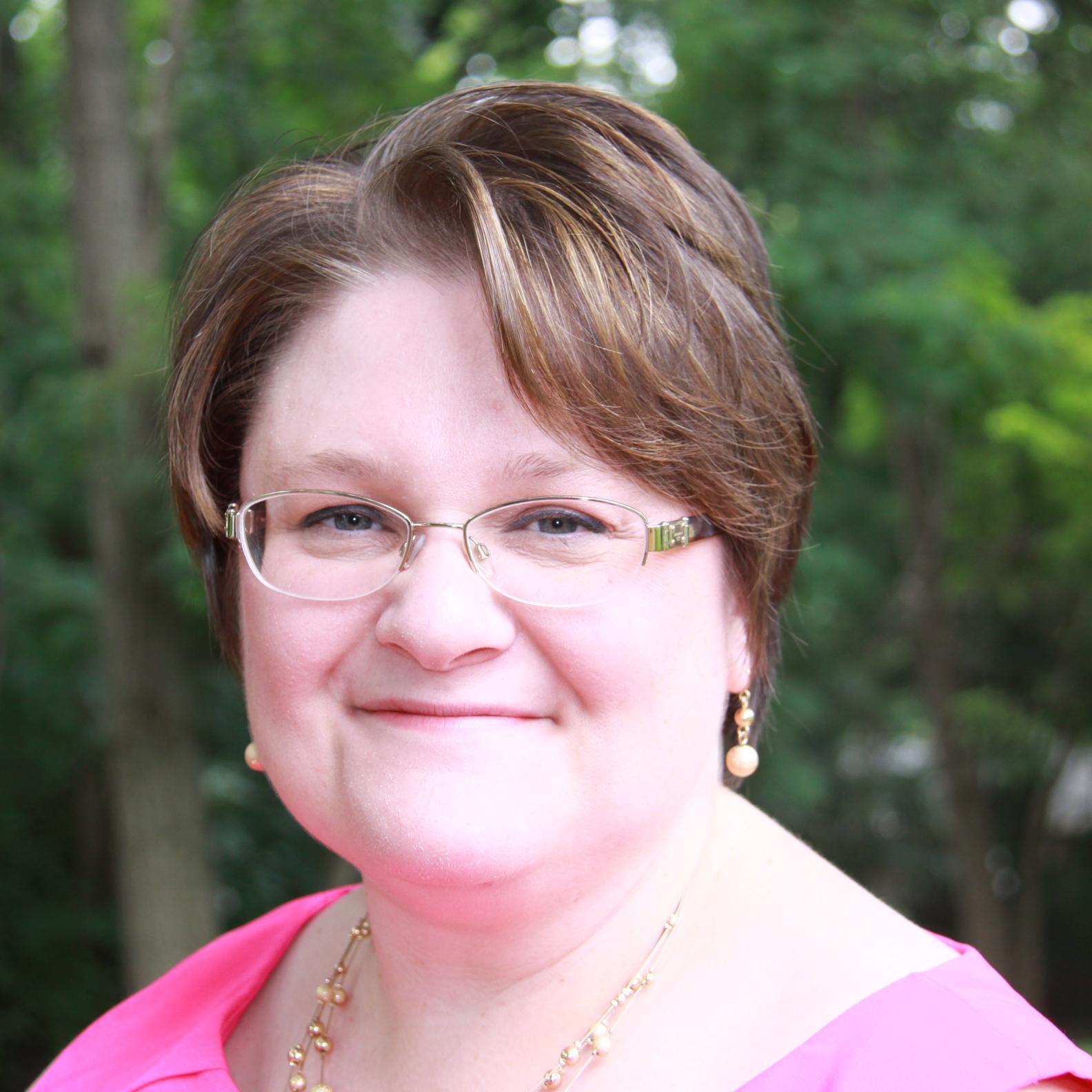 I am a Project Manager at Wells Fargo, a single mom and passionate about helping people achieve thier dreams and goals!