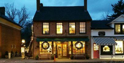 Breakfast, Lunch, Dinner, Live Music, Bar, Coffee