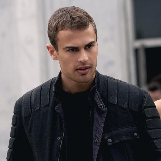 Theo James Portugal a tua primeira e unica fonte sobre o Theo em Portugal