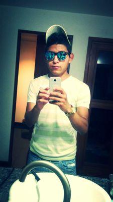 Sigueme en Instagram: @Fredy_vs
En Facebook: Fredy Valencia Sanchez