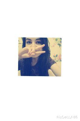 Instagram~Leahhayes_