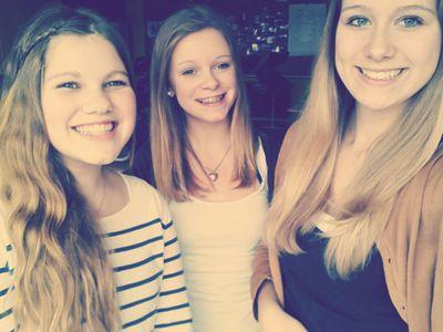 *Janina
*15 years
*german girl
*single♡