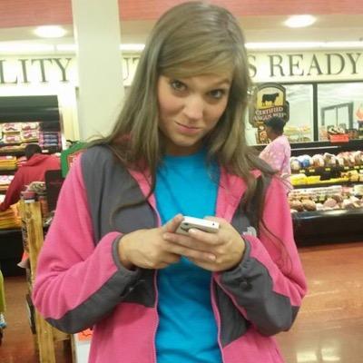 im a redneck country girl!! im single!! he broke me into pieces!!im 15. im nice but also shy and can be a bitch when on my bad side.