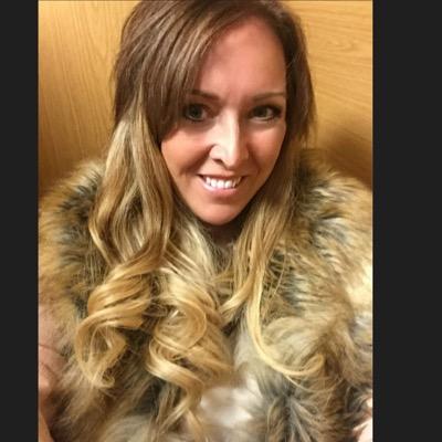 microringstina's profile picture. micro ring extensions fitted in your own home, Essex, Hertfordshire & North London 
beautiful full long hair with no glue, no sewing extendedhair@outlook.com