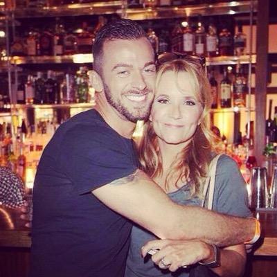 im a little obsessed with Lea Thompson