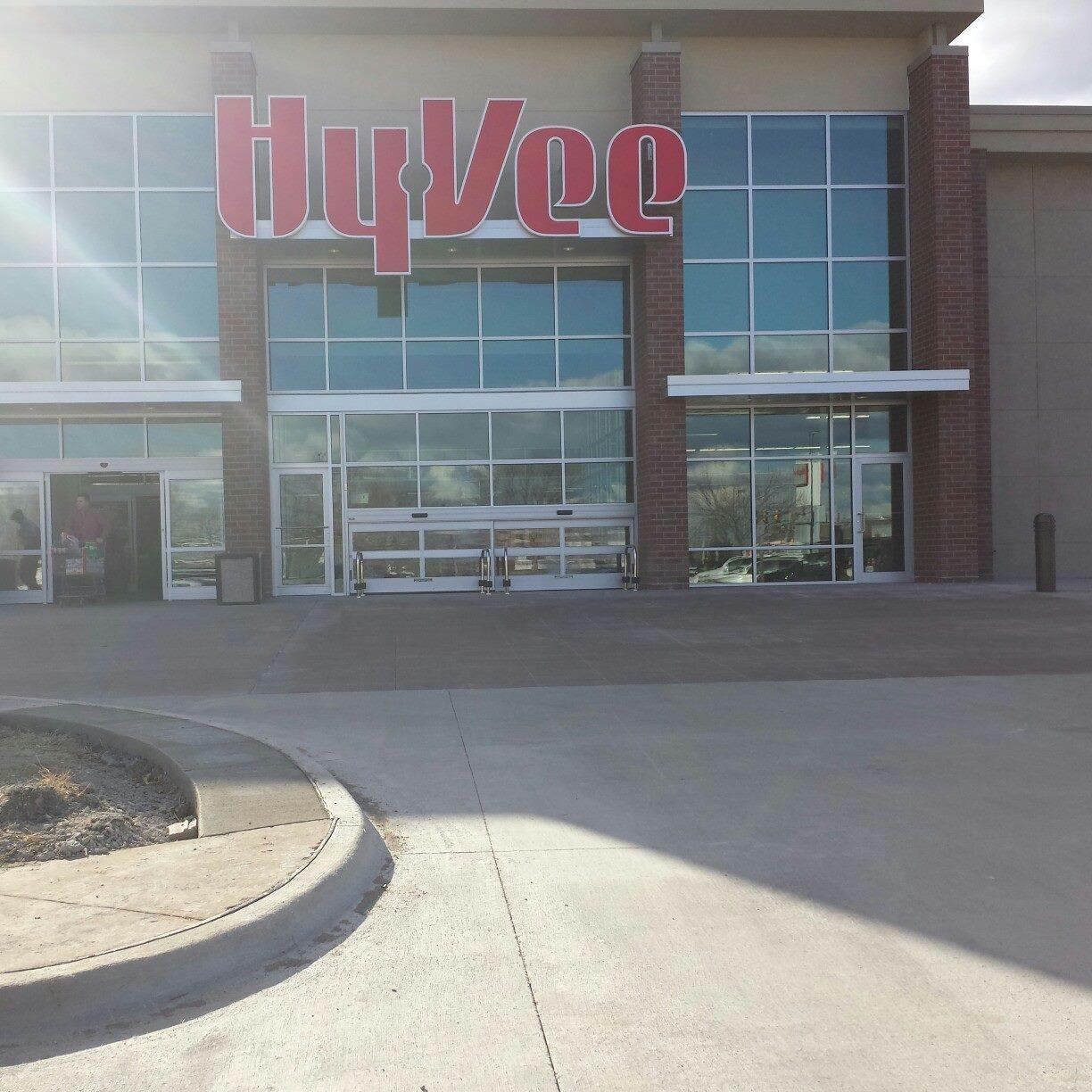 Welcome to the official Valley West Hy-Vee Twitter page!