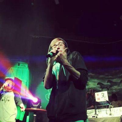 1/3rd of PDF and a member of U4E(UH) I live for the music and just love havin fun!