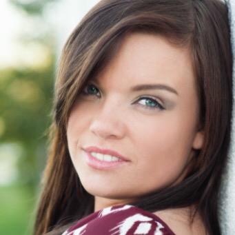 Samanthaneal33's profile picture. 